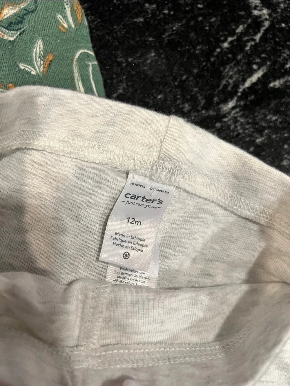 Member’s Mark Dinosaur Bodysuit & Carter’s Leggings 12M Outfit Bundle